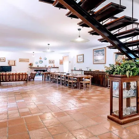 Villa Vallocchia - Sleeps 18 Exclusive Poolgrounds 2 * Borgiano (Perugia)