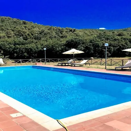 Villa Vallocchia - Sleeps 18 Exclusive Poolgrounds 2 Villa Borgiano (Perugia)