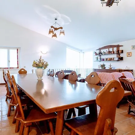 Villa Vallocchia - Sleeps 18 Exclusive Poolgrounds 2