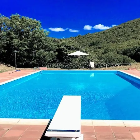 Villa Vallocchia - Sleeps 18 Exclusive Poolgrounds 2 Villa *