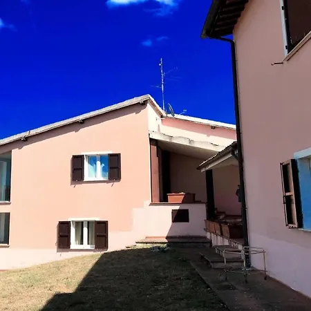 Villa Vallocchia - Sleeps 18 Exclusive Poolgrounds 2 Borgiano (Perugia)