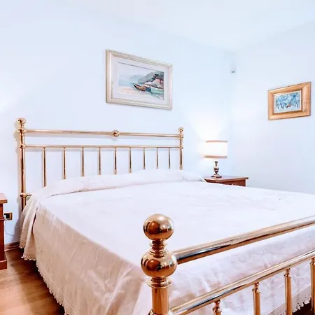 Villa Vallocchia - Sleeps 18 Exclusive Poolgrounds 2 Borgiano (Perugia)
